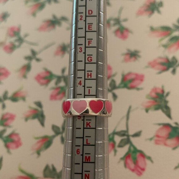 Evry Jewels Silver Tone Chunky Pink Heart Bandring - Picture 8 of 8